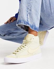 Nike - Blazer Suede Mid '77 - Gule sneakers på tilbud til 770 kr. hos Asos