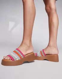 ALDO - Yassu - Chunky mule-sandaler i multifarvet pasteldesign på tilbud til 609 kr. hos Asos