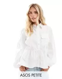 ASOS DESIGN Petite - Hvid skjorte med smock i bomuldspoplin med lomme med bindebånd på tilbud til 232 kr. hos Asos