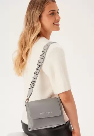 Alexia Satchel på tilbud til 1439 kr. hos Bubbleroom