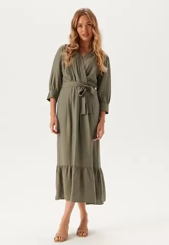 Puff Sleeve Structured Dress på tilbud til 699 kr. hos Bubbleroom