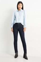 Slim jeans - thermal jeans på tilbud til 24,99 kr. hos C&A