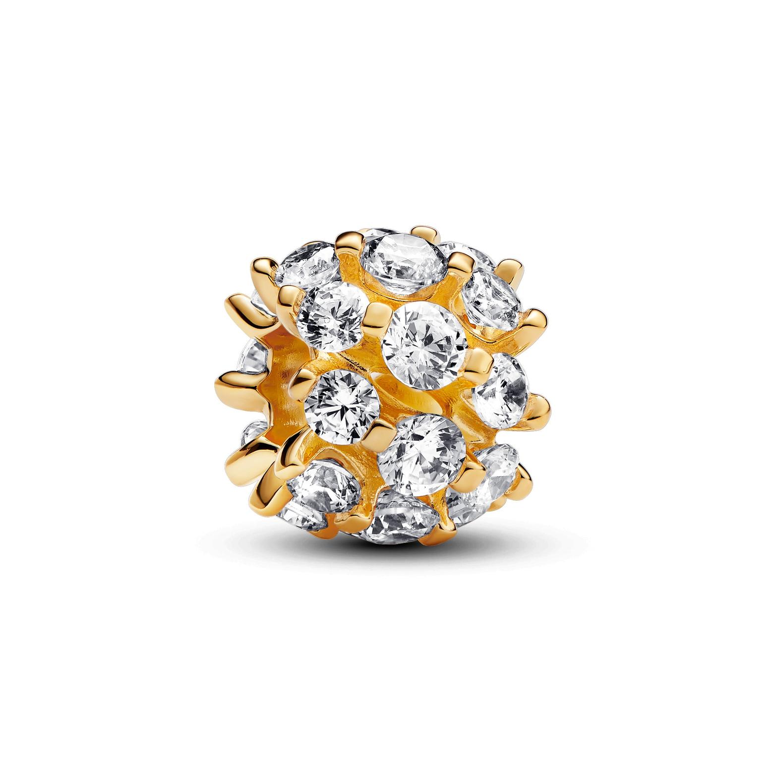 Pandora - Sparkling Round charm - Forgyldt metalblanding på tilbud til 699 kr. hos Vibholm Guld & Sølv