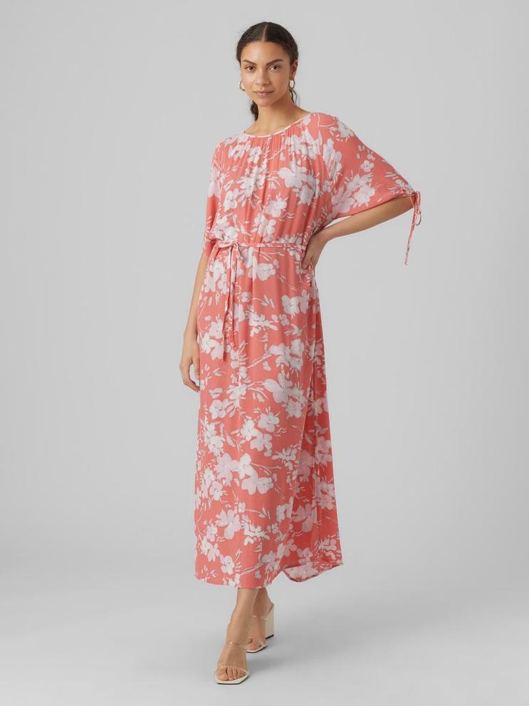 VMMENNY Lang kjole på tilbud til 262,46 kr. hos Vero Moda
