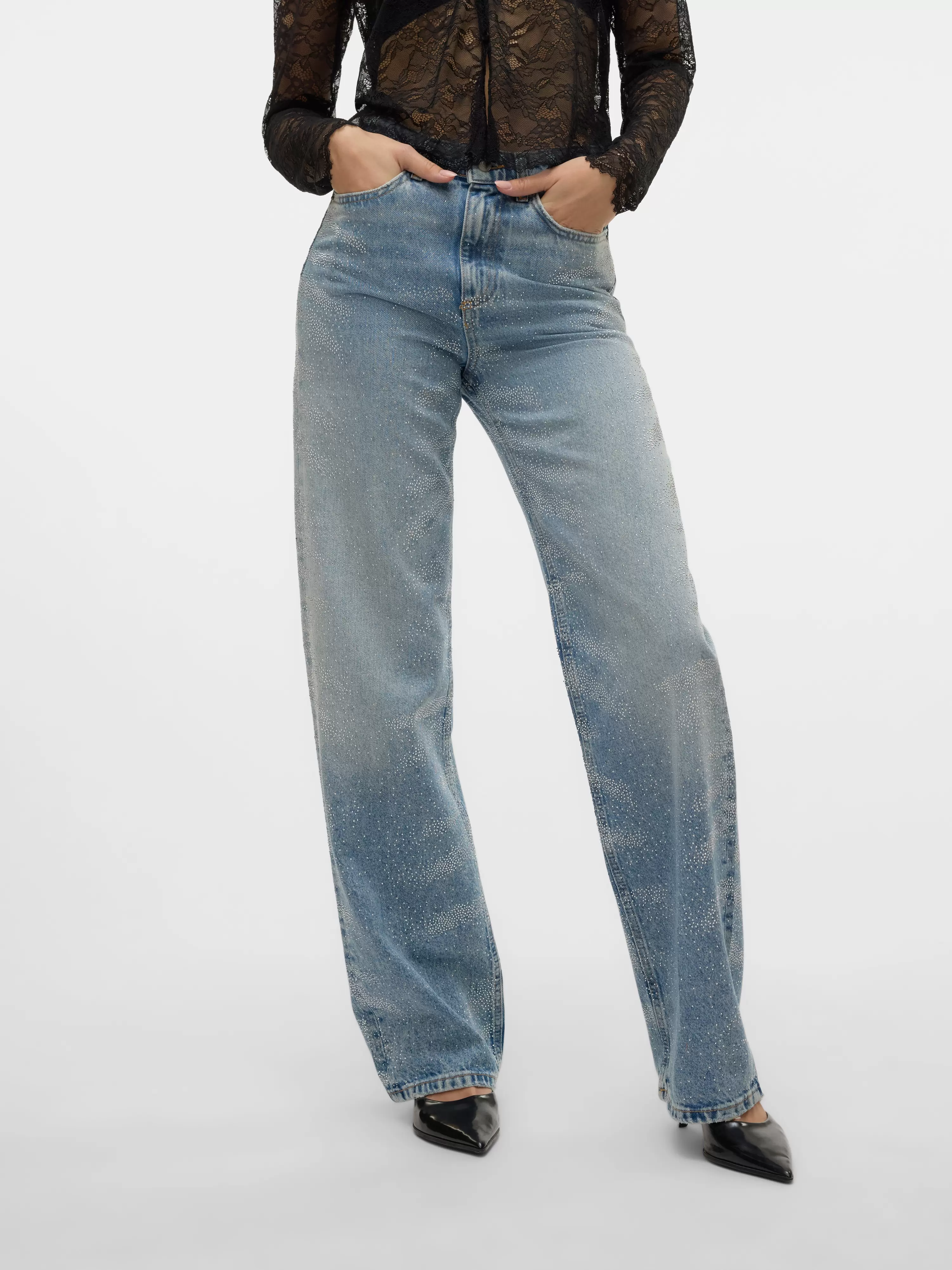 VMTESSA Høj talje Wide leg fit Jeans på tilbud til 599,95 kr. hos Vero Moda