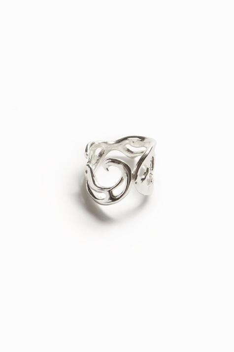 New collection Zalio silver plated organic shape ring på tilbud til 649 kr. hos Desigual