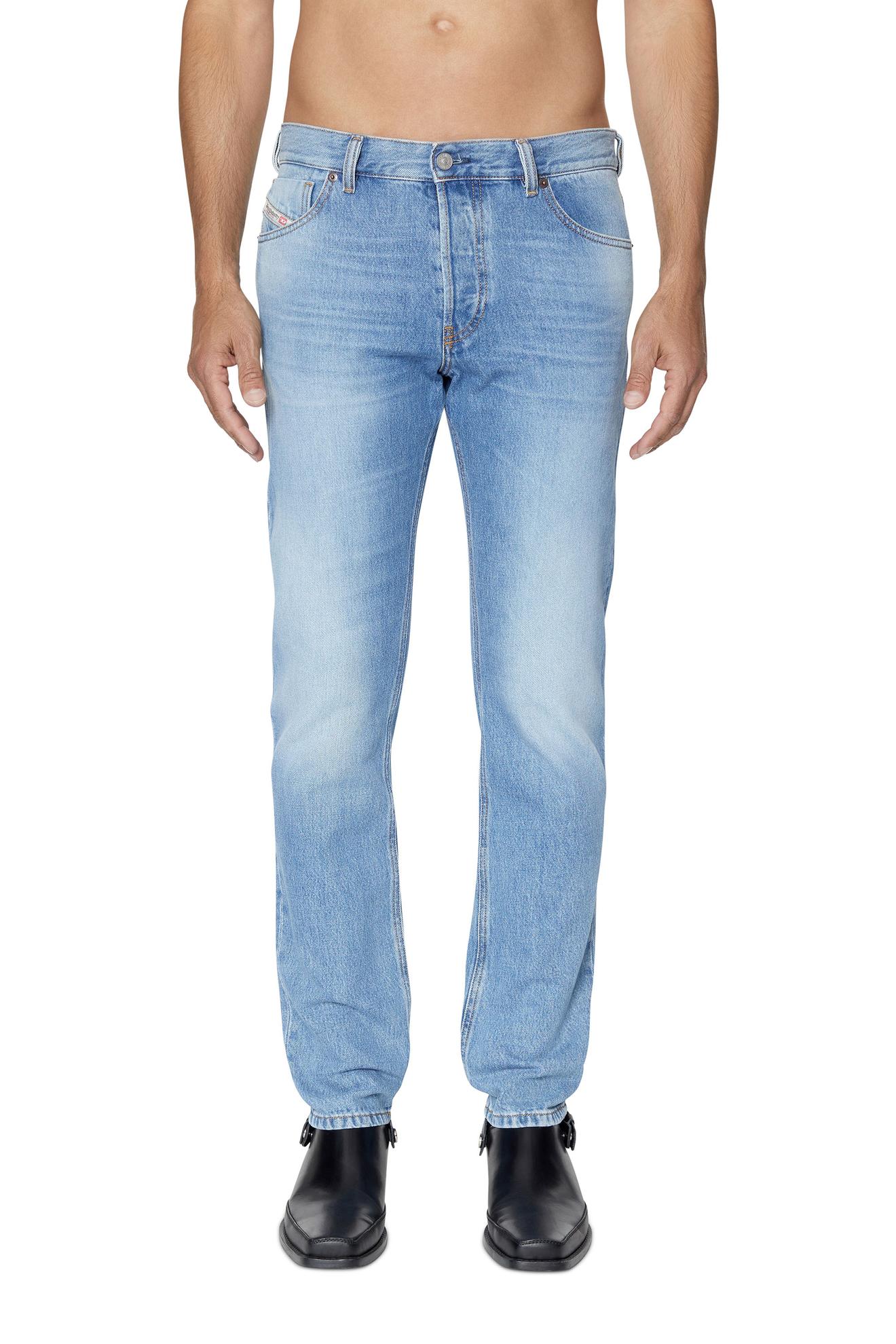 Straight Jeans - 1995 D-Sark på tilbud til 900 kr. hos Diesel