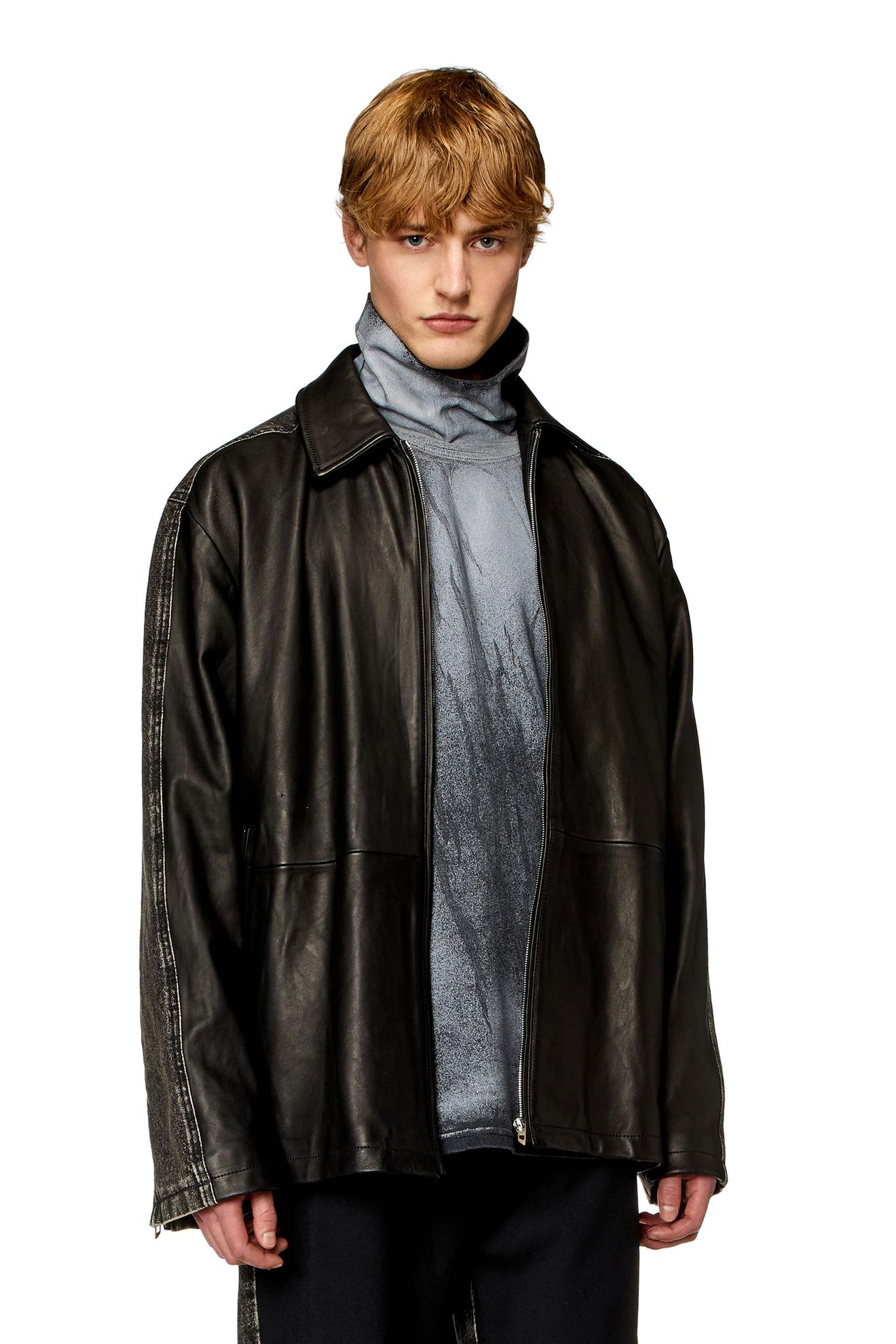 Hybrid denim and leather jacket på tilbud til 4100 kr. hos Diesel