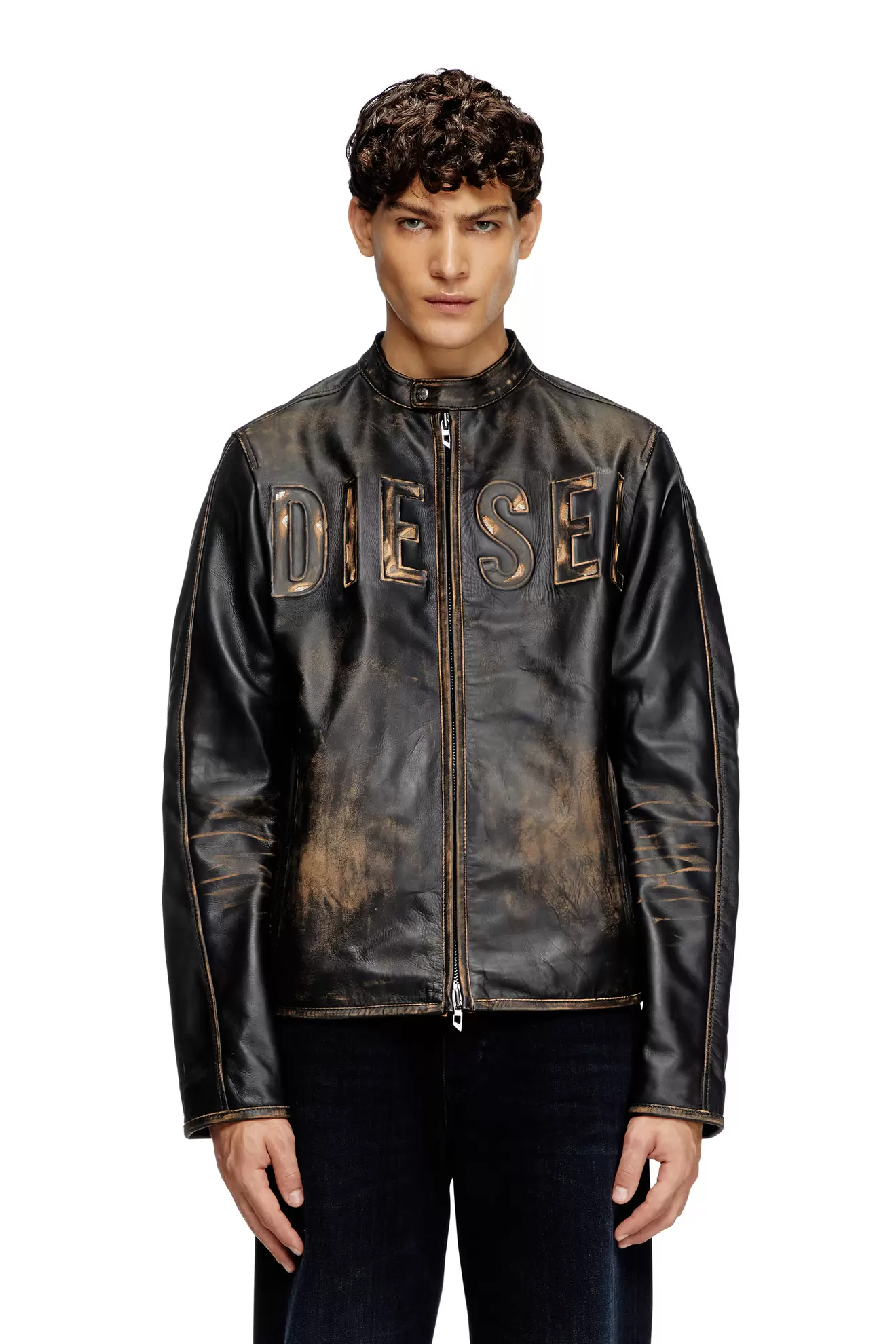 Leather biker jacket with distressed logo på tilbud til 4100 kr. hos Diesel