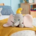 Disney Store Flying Dumbo Soft Toy på tilbud til 23,03 kr. hos Disney