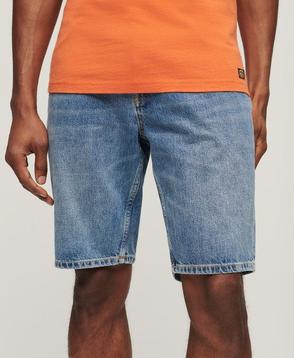 Vintage shorts med lige ben på tilbud til 599 kr. hos Superdry