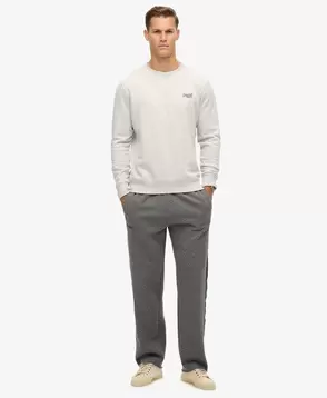 Essential joggers med logo og lige ben på tilbud til 599 kr. hos Superdry