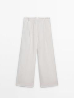 Wide-leg trousers with dart details på tilbud til 849 kr. hos Massimo Dutti